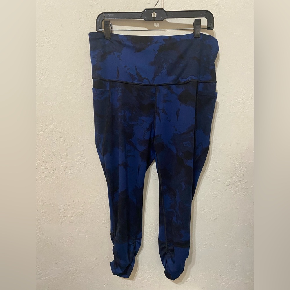 All in Motion Navy and Black Activewear xxl
